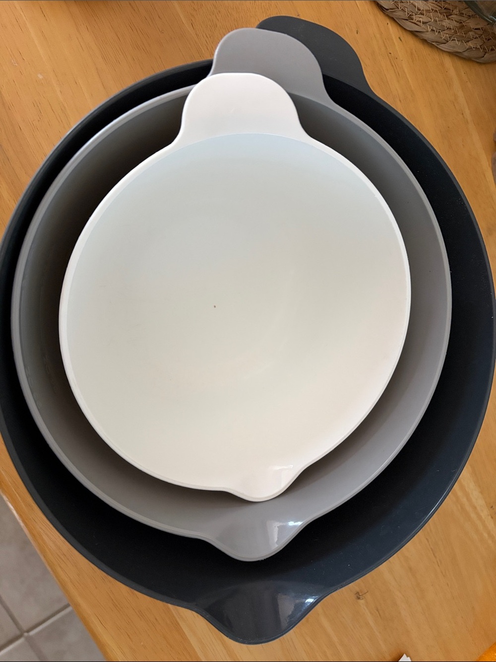 Stackable Mixing Bowls Set - White, Light Gray, Dark Gray